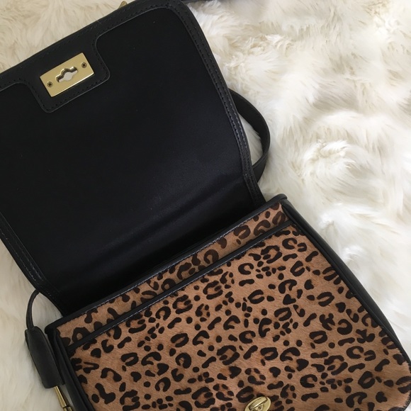 Fossil Leopard Crossbody - Picture 3 of 8